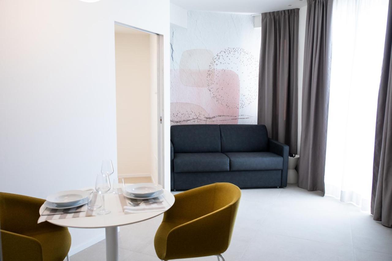 סניגליה Hotel Cristallo מראה חיצוני תמונה