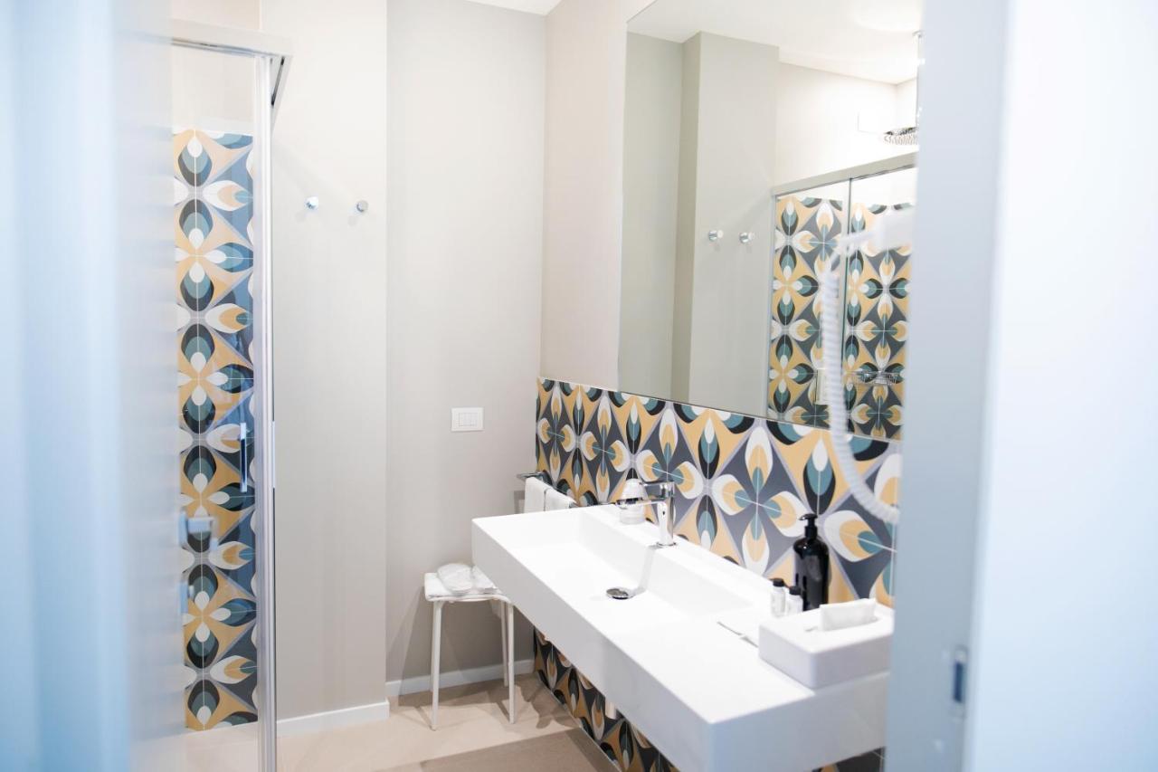 סניגליה Hotel Cristallo מראה חיצוני תמונה