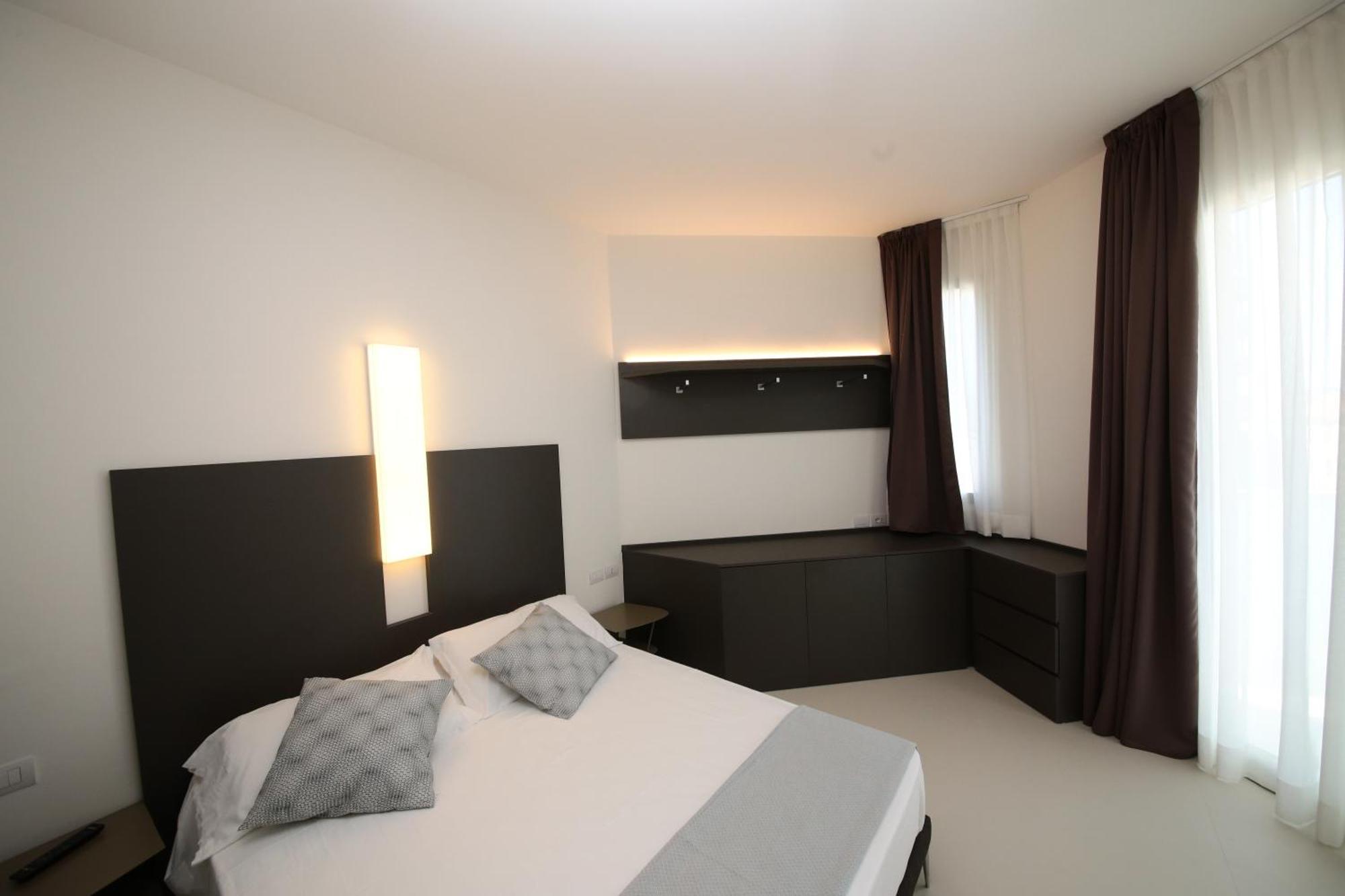 סניגליה Hotel Cristallo חדר תמונה