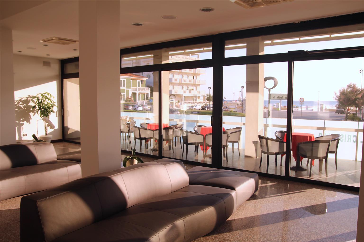 סניגליה Hotel Cristallo מראה חיצוני תמונה